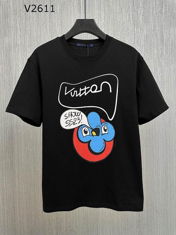 Louis Vuitton Men's T-shirts 1379